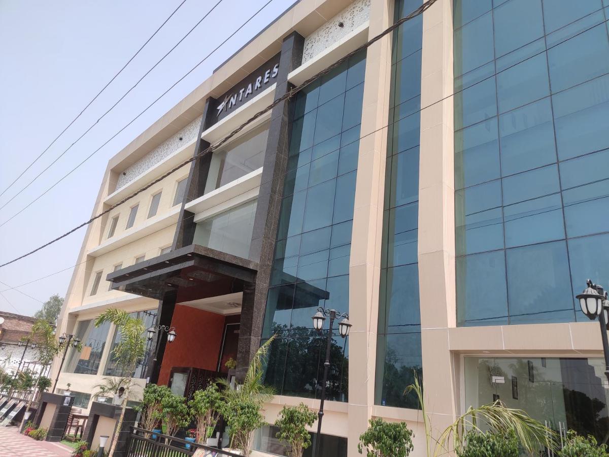 Antares By Rajlaxmi Lucknow Exterior photo
